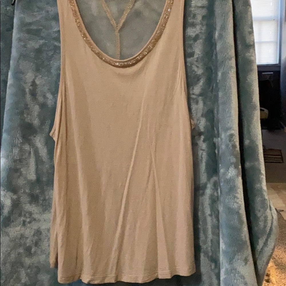 Top - Picture 3 of 8